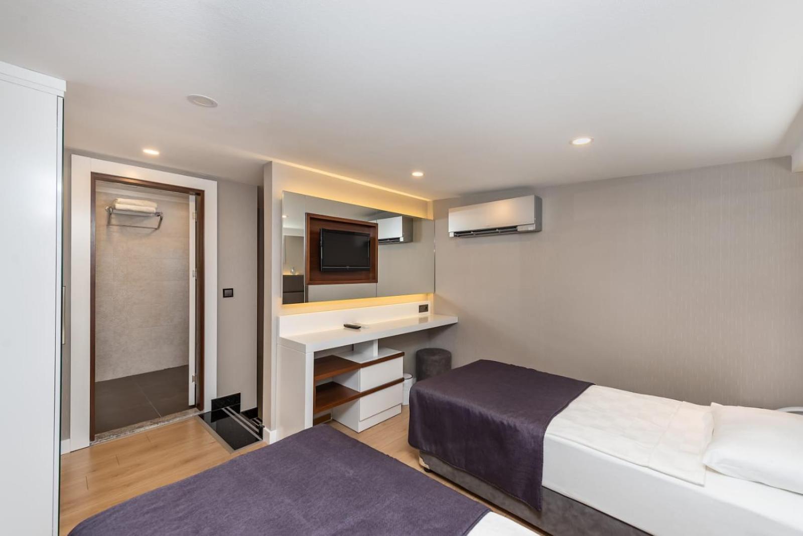 Family Duplex Room,1668057030:JPEG